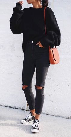 All Black Fashion, Oversize Pullover, Stylish Winter Outfits, Pullover Outfit, Outfit Jeans, Sweaters Oversized, Outfits Casuales, Kate Middleton, Ripped Jeans