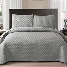 Exclusivo Mezcla Ultrasonic Lightweight Bedspread King Size Bedspreads, Hotel Style Bedding, Ruffle Bedding, Pillowcase Pattern, Bedspread Set, Quilted Coverlet, Bed Sets, Comfy Bed