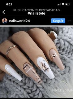 Cream Colored Nails Acrylic Design, Gorgeous Nails Winter, Unghie Sfumate, Acrylic Nails Coffin Short, Uñas Acrilicas, Xmas Nails, Classy Nails, Coffin Nails Designs, Fancy Nails