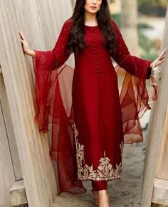 Velvet Dress Designs, Dress Design Patterns, Groom Dresses, Pakistani Bridal Dresses, Designer Party Wear Dresses