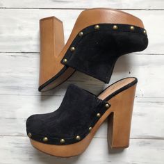 Brand New Pair Of Platform Heels. Size 6. Black. Never Worn, Perfect Condition. I Love These Shoes But Never Had An Opportunity To Wear Them! So Good For A Night Out In The Fall! Black Party Platform Clogs, Chic Black Clogs With Padded Heel, Chic Black Pointed Toe Clogs, Black Round Toe Clogs For Party, Black Mules With Wooden Wedge Heel, Black Pointed Toe Clogs With Stacked Heel, Chic Black Clogs For Party, Black Wedge Mules With High Heel, Black Mules With 4-inch Wedge Heel