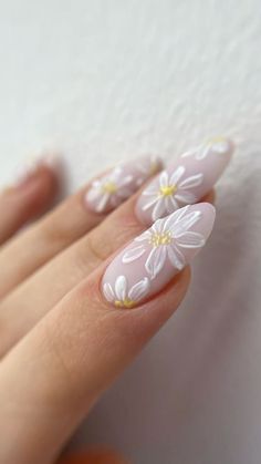 Milky Nails, Hello Nails, Her Nails, Nail Art Designs Videos, Elegant Nails, Bridal Nails, Floral Nails, Chic Nails