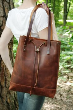 Handmade Leather Tote Bag, Handmade Leather Tote, Sacs Tote Bags, Leather Handbags Handmade, Leather Tote Bag Women, Handmade Tote, Vintage Leather Bag, Brown Leather Totes, Brown Leather Bag