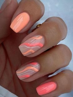 Short coral swirl nail design in two tones Uñas Color Coral, Coral Nails With Design, Ombre Nail Design, Preppy Nails, Nails Orange, Coral Nails