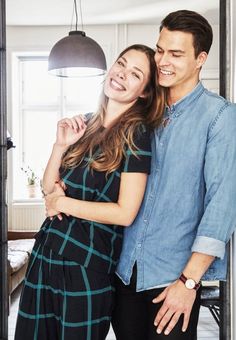 klein-appartement-stoere-new-york-stijl Sofia, Rum, Mom Jeans, Loft, New York, Couple Photos, Lighting, Van