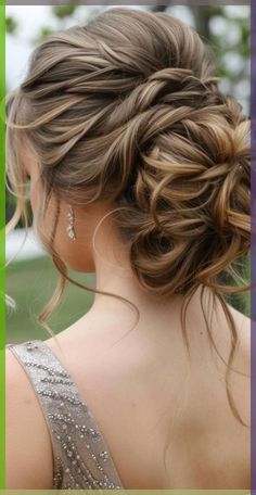 Make your prom unforgettable with these 28 chic updos for long hair. Perfect for achieving a glamorous and sophisticated look that lasts all night. Cute Braided Styles, Hoco Updos, Prom Updos For Long Hair, Long Hair Updos, Cute Hairstyles For Long Hair, Brigitte Bardot Hair