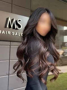 Hair For Long Hair Color, Long Hairstyles Waves, Updo Hairstyles For High Neck Dresses, Azra Mian Hair, Long Beach Curls, High Volume Blowout, Big Wavy Hairstyles, Salon Curled Hair, Blowout With Extensions