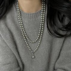 Elevate Your StyleExperience the epitome of versatility and elegance with our Gray Glare Pearl Multi-Way Necklace. This gold-plated beauty features Swarovski pearls that exude a mesmerizing charm, perfect for enhancing any ensemble. Whether draped as a luxurious long necklace or layered for a chic double-strand look, this necklace effortlessly elevates your style game. Glow Crafts, Glamour Jewelry, Pearl Drop Necklace, Copper Pearl, Buy Necklace, Pearl Grey, Swarovski Pearls, Pearl Color, Crystal Pearls