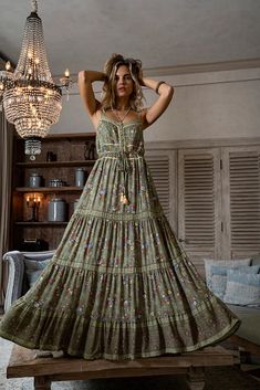 Cheap Flowy Tiered Dress With Ruffle Hem, Look Boho Chic, Dark Sea Green, Elegant Heels, Frill Dress, Romantic Dress, Feminine Dress, Made Clothing, Dresses Xs