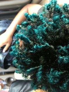 Love the color Coils On Natural Hair Men, Coils On Natural Hair, Natural Hair Men, Dyed Tips, Curly Color, Colored Hair Tips, Teal Hair, Hair Chalk, Blue Tips