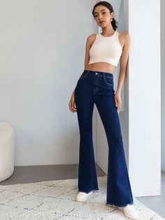 Dark Blue Flare Jeans, Dark Wash Flare Jeans Outfits, Dark Blue Flared Jeans Outfit, Dark Blue Flare Jeans Outfit, Blue Flared Jeans Outfit, Flare Trousers Outfit