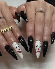 Clown Nails, Nails Horror, Circus Nails, Black Clown, Laugh Now Cry Later, Horror Nails, Long Stiletto