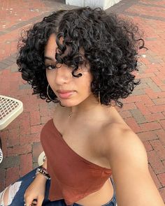 Short Curly Haircuts, Haircuts For Curly Hair, Hairdos For Curly Hair, Curly Hair Inspiration, Curly Girl Hairstyles, Curly Hair Tips