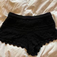 Super Soft And Adorable Shorts. Never Worn Black Stretch Shorts For Vacation, Black Stretch Summer Bottoms, Black Short Summer Bottoms, Summer Black Short Bottoms, Fitted Black Bottoms For Vacation, Black High-waisted Shorts For Beach Season, Trendy Black Bottoms For Beach Season, Fitted Black Summer Bottoms, Black Summer Bottoms