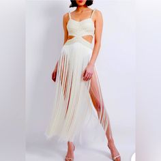 Nwt Super Sexy And Elegant Patbo Maxi Dress, Beach Dress, White Dress. S/M Chic White Maxi Dress For Evening, Sleeveless White Midi Dress In Glamorous Style, Glamorous White Sleeveless Midi Dress, Glamorous White Midi Dress For Spring, White Sleeveless Maxi Dress For Cocktail, White Sleeveless Maxi Cocktail Dress, White Summer Cocktail Maxi Dress, White Summer Evening Maxi Dress, White Maxi Dress For Summer Evening