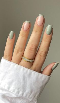 French Tip And Solid Nails Combo, August Manicure, Structured Gel Manicure, Simple Gel Nails, Work Nails, Short Acrylic Nails Designs, Gel Nail Designs