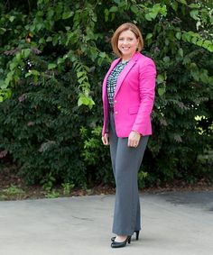 20 Hot Pink Blazer Outfit Ideas For Work - Savvy Southern Chic Sultry Winter, 50 Plus Fashion, Chic Spring Outfits