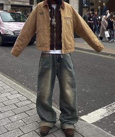 Brown Fall Outfits Men, Mens Outfits Layering, Masc Fall Fits, Brown Outfit Ideas Men, Fall Layering Outfits Men, Fall Outfits For Men Casual, Winter Outfits Masc, Winter Masc Outfits, Brown Denim Jacket Outfit