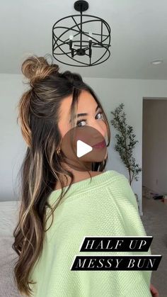 MADISON QUINN on Instagram: "this half up messy bun is my go-to for the easiest, fastest hairstyle and especially good for second & third day hair 👏🏽  #hairtutorital #halfup #hairstyle #halfuphairstyle #hairinspo #messybun #easyhairstyle #simplehairstyle #hairspo" Top Pulled Back Hair Half Up, Half Updo Messy Bun, Second Day Short Hairstyles, Half Up Half Down Scrunchie Hair, Cute Half Up Half Down Hairstyles Bun, Cute Half Up Bun Hairstyles, Half Up Do Medium Hair, Half Up Nurse Hair, Double Bun Half Up Half Down