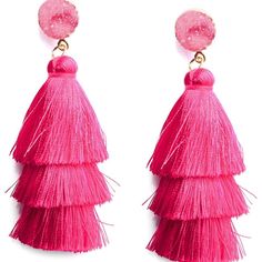 Hawt Pink Tassle Woman’s Druzy Earrings *Nwt* Pink Color Trendy Dangle Tiered Affect Lightweight And Comfortable Material: Alloy, Druzy Stones, Tassel Thread Weight: 0.45oz/12.7g Length: 3.15" (8.0cm)/3.42" (8.7cm) Preppy Earrings, Pink Tassel Earrings, Beaded Tassel Earrings, Tassels Fashion, Layered Fashion, Pink Tassel, Druzy Earrings, Tassel Drop Earrings