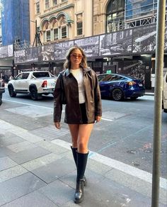 leather boots, winter fashion, shoes, boots, outfit inspo Brown Leather Jacket Outfit, Winter Mode Outfits, Nyc Fits, Black Boots Outfit, Nyc Outfits, New York Outfits, Skandinavian Fashion, Italy Outfits, Leather Jacket Outfits