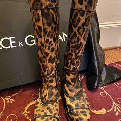 Dolce & Gabbana Leopard Print Rain Boots In Original Packaging & Dust Bag; Size 37.5 In Great Conditions Luxury Leopard Print Boots For Fall, Dolce Vita Boots Leopard, Tall Leopard Print Boots, Dolce And Gabbana Leopard, Shoes Dolce Gabbana, Dolce Gabbana Shoes, Leopard Boots 9.5, Winter Rain, Box Color