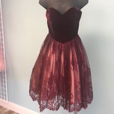 Burgundy Velvet And Lace Dress. Burgundy Bridesmaid Dresses Short Lace, Vintage Burgundy Evening Dress, Burgundy Vintage Evening Dress, Vintage Burgundy Party Dress, Vintage Burgundy Dress For Evening, Velvet And Lace Dress, Occassion Dress, Red Gothic, Hoco Dress