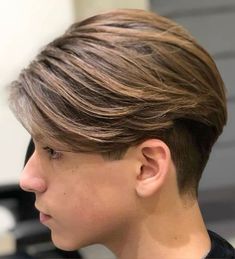 Teenage Guy Haircuts, Long Long Hair, Boy Haircut Ideas, Boys Haircut Styles, Boy Haircut, Undercut Pompadour