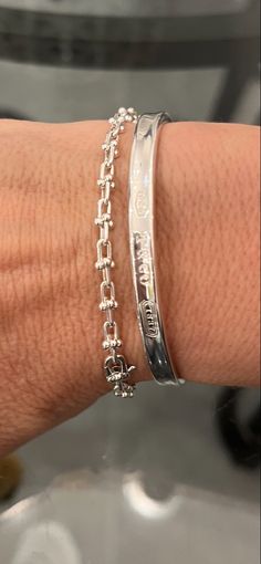 Tiffany And Co Silver Bracelets, Tiffany Stacked Bracelets, Tiffany And Co Bracelet Stack, Silver Bracelet Stack Aesthetic, Tiffany Bracelet Stack, Tiffany Bangle, Tiffany Bracelet Silver, Silver Bracelet Stack