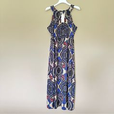 Sleeveless Maxi Dress Women's Large Mt Collection Stretchy / Slinky Modest / Long Dress With High Neck Blue Baroque Print Tags: Feminine Classy Date Night Going Out Church Dress Wedding Guest Approximate Measurements Lying Flat Length: 52" Armpit To Armpit: 19" Packaged With Care I Will Ship It Out Within 2 Business Days Smoke Free Home Offers Welcome. Blue Sleeveless Stretch Maxi Dress, Blue Stretch Sleeveless Maxi Dress, Classy Date Night, Modest Long Dresses, Royal Blue Maxi Dress, Dress With High Neck, Church Dress, Baroque Print, Denim Maxi Dress