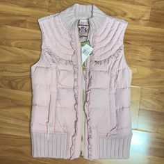 Brand New With Tags Attached Juicy Couture Size Large Pink Nylon Front Vest Woven Cable Back Front Zipper Close Pockets Ja2 Pink Fitted Nylon Outerwear, Fitted Pink Nylon Outerwear, Fitted Nylon Spring Outerwear, Womens Black Puffer Vest, Dressy Vest, Summer Shopping Outfit, Bubble Vest, Army Green Vest, Sequin Vest