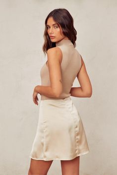 silk short skirt side slit back zipper lined runs tts Silk Short Skirt, Satin Mini Skirt, Silk Shorts, Midi Maxi Dress, Cold Air, Short Skirt, Online Accessories, Golden Hour, Cute Tops