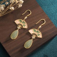 Comfortable, One of Kind. Earrings online shop,|Chinese Traditional|Earrings|Enamel|Female|Bean Green Floral Earring, Chinese Men, Chinese Accessories, Art Hacks, Chinese Jewelry, Vitreous Enamel, Aventurine Stone, Vintage Style Earrings, Folding Fan