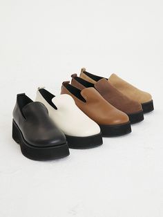 Editor's NotesThe shoes from FOIT give a trendy point to your outfits.- Modern classic loafer - Chunky heel- Made of soft leather with great durability- Set on a stacked low heel for a comfortable fit- Cushioned insole and Non-slip outsole- Casual mood daily itemMeasurements(in.)- KR225mm(US 5.5)-KR255mm(US 8.5)- Heel height: 2.17 in.- Fits true to sizeComposition & Care- Upper: SHEEPSKIN leather- Lining: pigskin- Avoid moisture- Professional leather cleaning recommendedDesigner- b Modern High Heel Platform Loafers For Fall, Modern Almond Toe Platform Loafers, Chic Brown Pointed Toe Platform Loafers, Modern High-heel Loafers With Leather Sole, Chic Loafers With Sculpted Heel And Round Toe, Modern Almond Toe Loafers With Contrasting Heel, Modern Loafers With Almond Toe And Contrasting Heel Counter, Modern Loafers With Contrasting Heel Counter And Almond Toe, Chic Loafers With Contrasting Heel And Almond Toe