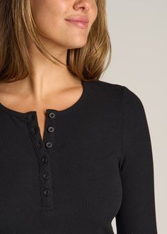 About Our Long Sleeve Ribbed Crewneck Women's Tall Henley Shirt Both a basic and a favorite, the Henley shirt has been around for over 100 years. It originally gained popularity as sportswear, as it was comfortable, clean, and free of a cumbersome collar. Over time, it became a staple wardrobe piece for both men and women for the same reasons. We know the challenge of shopping for women’s tall long-sleeve shirts. That’s why we’ve designed this women’s tall Henley shirt specifically for ladies fr Black Henley Shirt Women Outfit, Henley Shirt Women Outfit, Henley Shirt Women, Black Henley, Jeans For Tall Women, Spring Closet, Blazer Street Style, Staple Wardrobe, Women's Henley