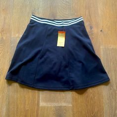 Nwt Elastic Waist Navy With Striped Waist Band User Shorts Built In Perfect For School Uniform French Toast School Uniforms, Navy Midi Skirt, Girl Skirts, School Uniform Skirts, Grey Pleated Skirt, Uniform Skirt, Blue Uniform, Blue Pleated Skirt, School Skirt