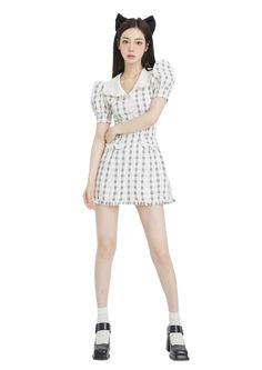 Model Info: Gigi: Height 170cm. Weight 50kg. Size S SIZE GUIDE ( CM ） Dress td {white-space:nowrap;border:1px solid #dee0e3;font-size:10pt;font-style:normal;font-weight:normal;vertical-align:middle;word-break:normal;word-wrap:normal;}--> td {white-space:nowrap;border:1px solid #dee0e3;font-size:10pt;font-style:normal;font-weight:normal;vertical-align:middle;word-break:normal;word-wrap:normal;}--> Size Length Bust Waist S 75 83 63 M 76.5 87 67 L 78 91 71 Please allow 1-3 cm differences due to different measurement methods. Please note that products can only be returned or exchanged if there are quality problems. Due to international logistics reasons. high shipping costs. and long period of exchange. requests regarding sizes cannot be accepted. Product Details: Product code: 201112105 Color Word Wrap, Store Front, Really Cute Outfits, White Space, Font Style, Fashion Baby, Font Styles, Types Of Dresses