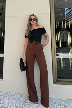 fall work outfits Brown Wide Leg Pants Outfit, Legs Outfit, Wide Leg Pants Outfit, Chic Fall Outfits, Stylish Work Attire, Fall Outfits For Work, Trendy Fall Outfits, Brown Pants