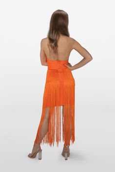 fringes embellished halter neck orange midi dress with open back This Scorpios Orange Fringe Dress is the perfect addition to your wardrobe! With a halter neck and open back, it will flatter your figure and add some fun fringe embellishment. Made with a bodycon fit and mid-calf length, it's perfect for any party or event! Orange Midi Dress, April Birthstone Jewelry, March Birthstone Jewelry, Dress With Open Back, Halter Midi Dress, Fringe Dress, Gifts For New Mums, Pearl Jewellery Earrings, Fine Jewelry Gift