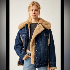 Nwt Size L Runs Oversized Designed With A Slouchy Fit 36.5” Bust Faux Fur Collar Button Flap Pockets Slant Pockets At Side Faux-Fur Piecing Fur Denim Jacket Outfits, Fur Denim Jacket, Oversize Denim Jacket, Long Teddy Coat, Le Catch, Free People Jacket, Oversized Denim Jacket, Teddy Coat, Blue Denim Jacket