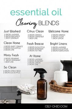 We’ve got the best essential oils for cleaning recipes and blends with a handy printable and 5 essential oil cleaner recipes. Oily Chic, Essential Oils For Cleaning, Essential Oil Cleaner, Lilin Aroma, Essential Oils Cleaning