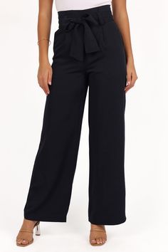 Casual High-waist Pants With Pleated Waist, Casual High Waist Pants With Pleated Waist, Elegant Bottoms With Gathered Waist For Spring, Versatile High Waist Belted Bottoms, Elegant Spring Bottoms With Gathered Waist, Versatile Belted Trousers, High Waist Bottoms With Gathered Waist For Spring, Spring High Waist Bottoms With Gathered Waist, Elegant Wide Leg Culottes With Elastic Waistband