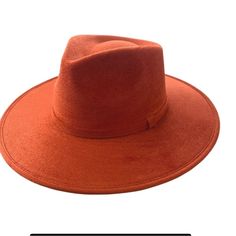 Vegan Suede Color: Burnt Orange - 4" Crown Height - 3.25" Brim - Stiffened Brim - One Size Fits Most (Inner Elastic Band Fits 56cm-59cm) - Handmade Item - Made In Mexico Paperboy Cap, Mountain Hat, 1950s Hat, Short Faux Fur Jacket, Suede Hat, Floppy Hats, Mossy Oak Camo, Bucket Hat Women, Band Fits