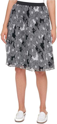 Tommy Hilfiger Women's Pleated Chiffon Skirt Mini skirt outfit | Short skirt outfit I get commissions for purchases made through links in this post. #ad  Mini Skirt Outfit Floral Pleated Skirt Outfit, Long Khaki Skirt, Pleated Midi Skirt Outfit, Waistband Pattern, Tommy Hilfiger Fashion, Pleated Skirt Outfit, Pleated Chiffon Skirt, Midi Skirt Outfit, Floral Pleated Skirt