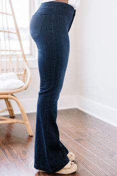 Your favorite flare jeans are now available in petites and they are just a fabulous as the regulars! The retro wide legs are super trendy and we love that crisp, dark wash! These flares will also give you legs for days! Button/zip front closure High waist Flare legs No front pockets No belt loops Generous stretch Jade is wearing the size 3. Dark High Waisted Jeans, Dark Wash Flare Jeans, Mint Julep Boutique, Mint Julep, Wide Legs, Newest Trends, New Trends, High Waist Jeans, Bell Bottom Jeans