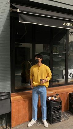 Casual Beach Style, Kpop Fashion Men, Mens Trendy Outfits, Street Style Outfits Men, Guys Clothing Styles