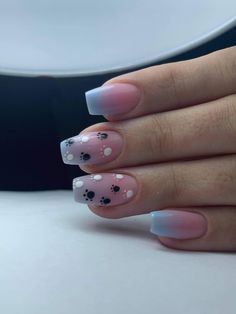 Nail Ideas Animals, Acrylic Nails Dog Paws, Puppy Dog Nails, Animal Nail Designs Disney, Cute Dog Nail Designs, Nails Dog Art, Cute Dog Nail Art, Puppy Paw Nails, Dog Paws Nails