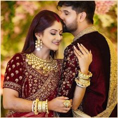 intervention Bengali Reception Couple Poses, Copel Photos, Bengali Reception Couple Shoot, Pelli Photos, Bengali Reception Bridal Look, Bengali Bride Reception Look, Trina Saha, Reception Photoshoot, Engagement Portraits Poses