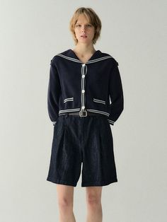 This is marine look inspired cardigan featuring sailor collar and contrasting color combo. It's knitted from cotton and acrylic blend for refreshing wear. - Sailor collar- Button fastenings- Two front faux pockets- 3/4 sleeves- Stripe ribbed edges- Cropped length- Relaxed fit Sailor Shirt Outfit, Sailorcore Outfit, Marine Outfit Women, Sailor Astethic, Sailor Collar Outfit, Sailor Outfit Aesthetic, Nautical Clothing, Sailor Aesthetic Outfit, Sailor Themed Outfit