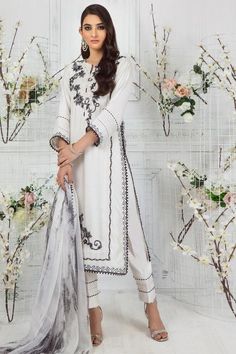 Crystalline Checks Design, Net Shirt, Pakistani Women Dresses, Designer Outfit, Kurti Set, Pure Chiffon, Embroidery Suits Design, Suits Design, Pakistani Designers